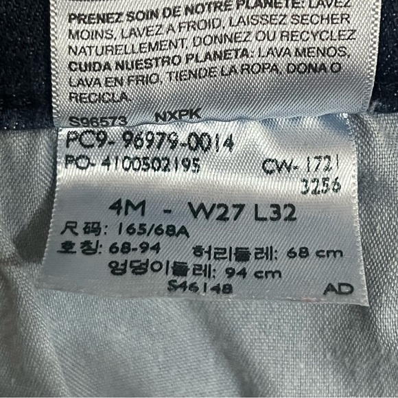 Levi's Jeans Womens 27 Curvy Bootcut Mid Rise Dark Washed Stretch Denim Blue - Picture 6 of 11